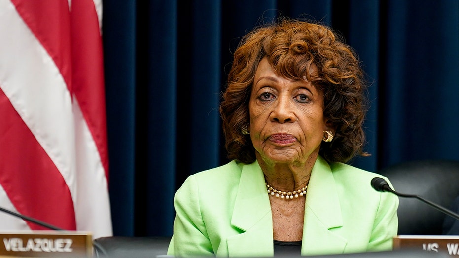 Rep. Maxine Waters calls for using the 25th Amendment to find out what's 'wrong' with Donald Trump Education Perth